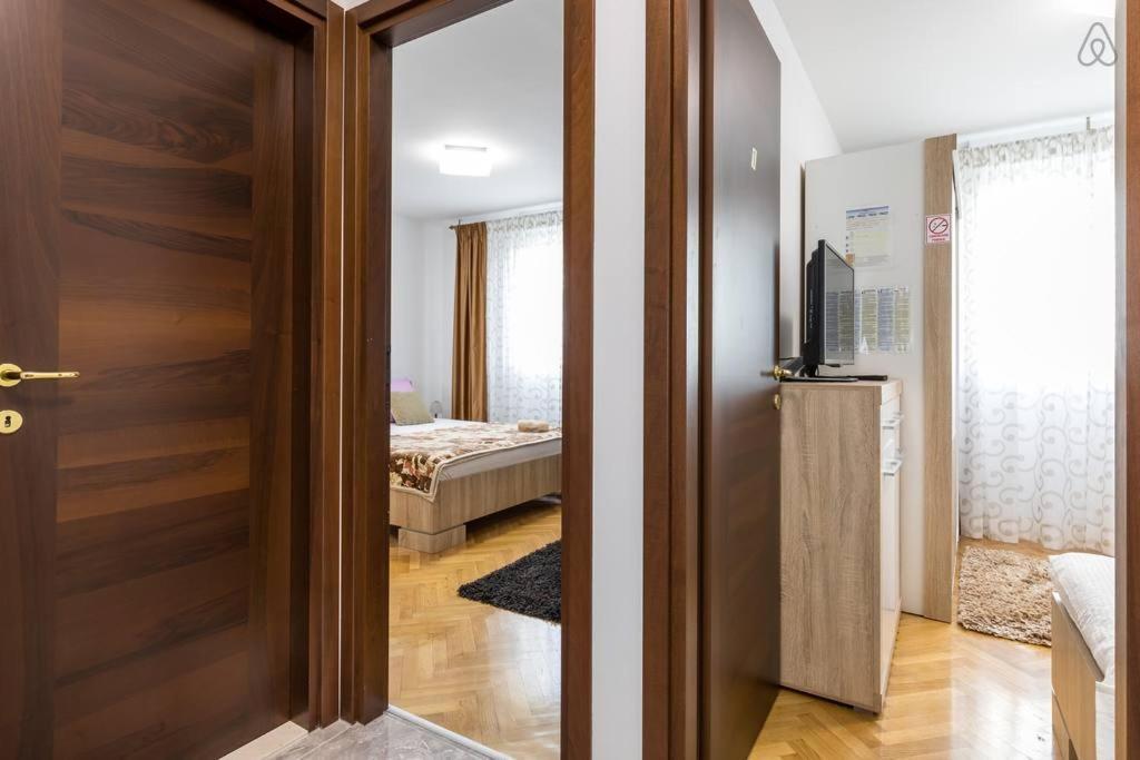Deluxe Apartment Manuela With Balcony Top Center Split Kültér fotó