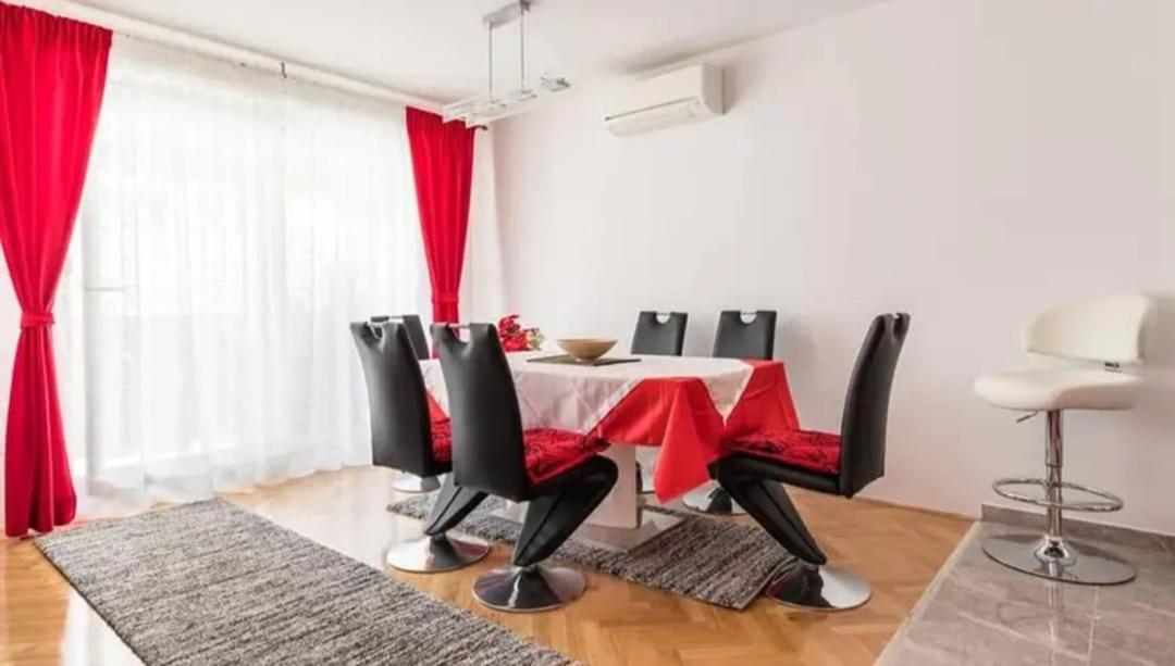 Deluxe Apartment Manuela With Balcony Top Center Split Kültér fotó