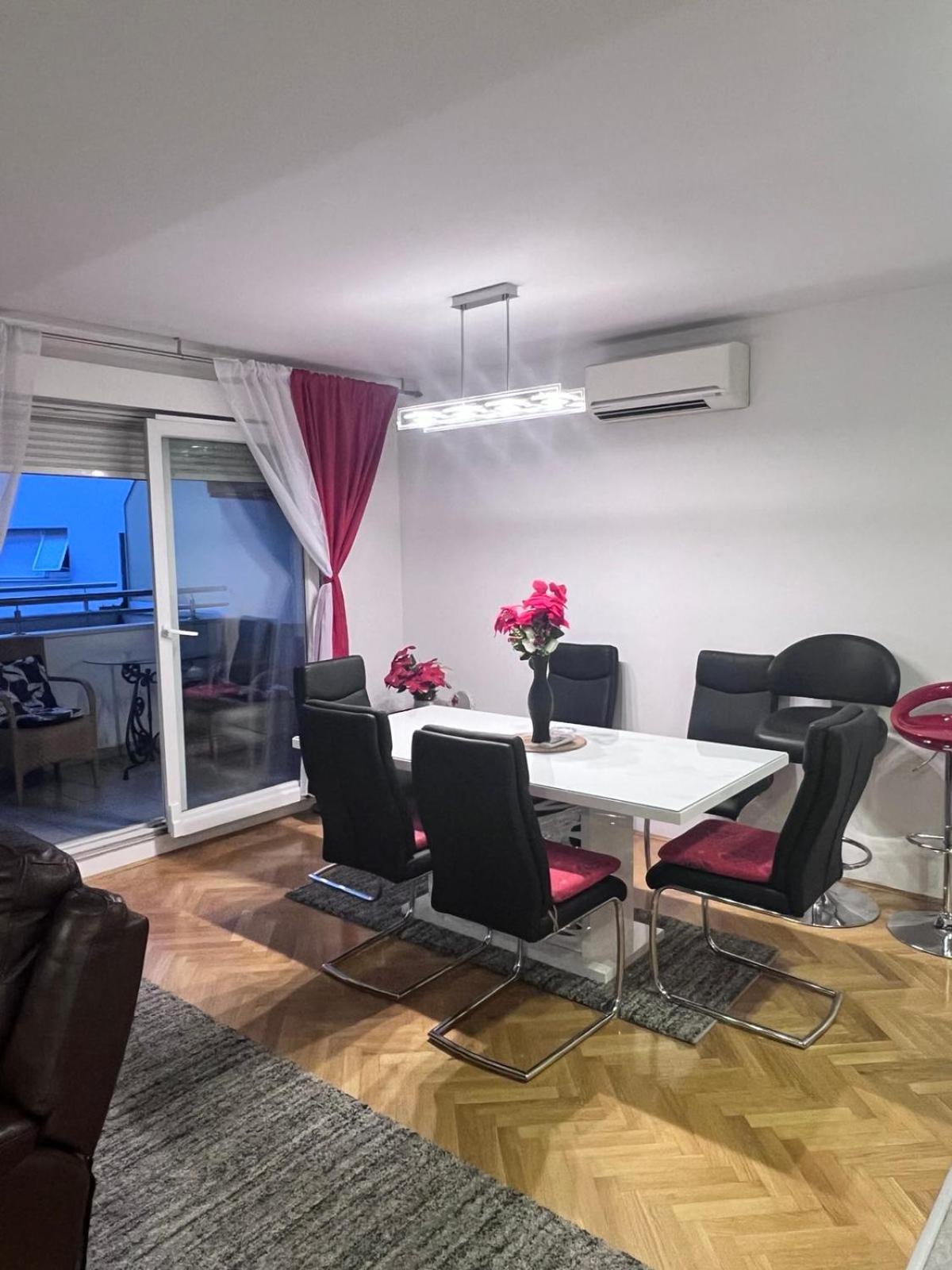 Deluxe Apartment Manuela With Balcony Top Center Split Kültér fotó
